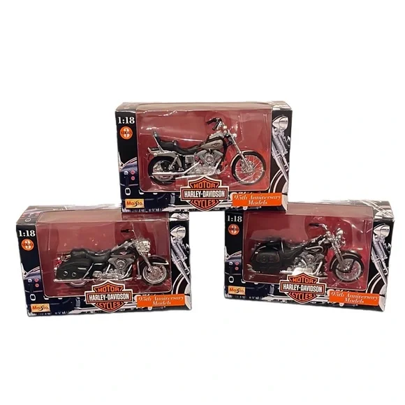 Harley Davidson Maisto Diecast 95th Anniversary Models Collectible Bikes 1:18 - Picture 1 of 14
